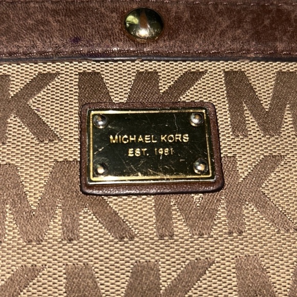 Michael Kors wallet - Picture 6 of 8